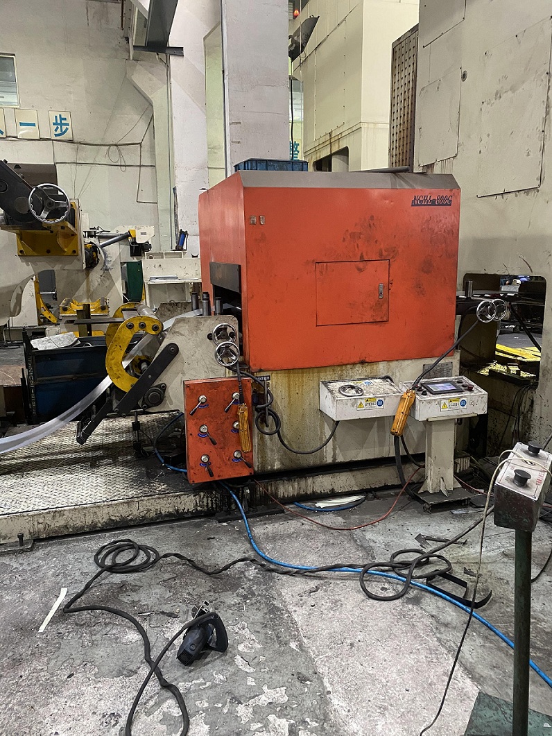 三合一送料機 汽車(chē)配件沖壓 金莞德機械