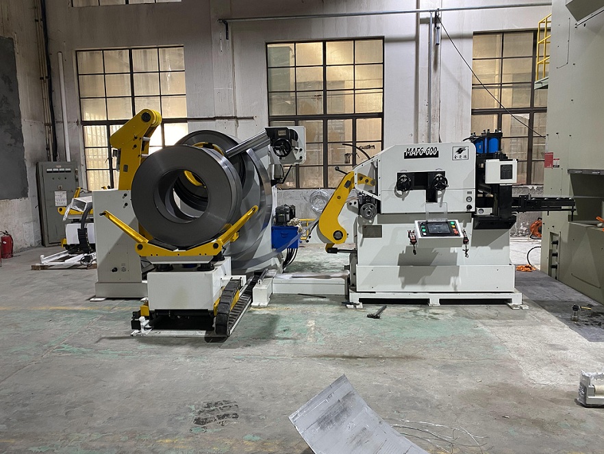客戶(hù)上新 三合一送料機